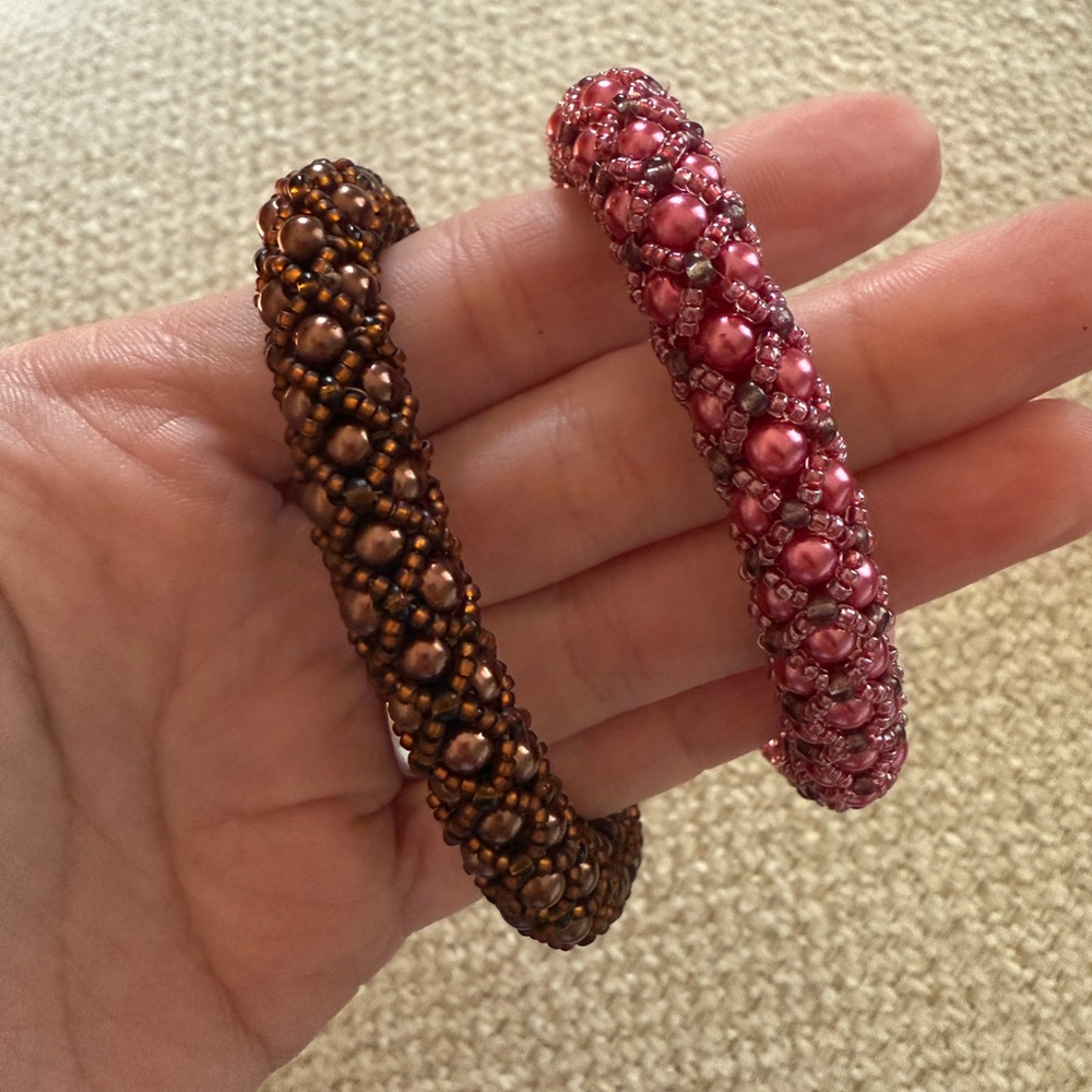 Handmade Brown & Berry Pink Beaded Bracelets Set of 2 Boho Stretch - Picture 4 of 4